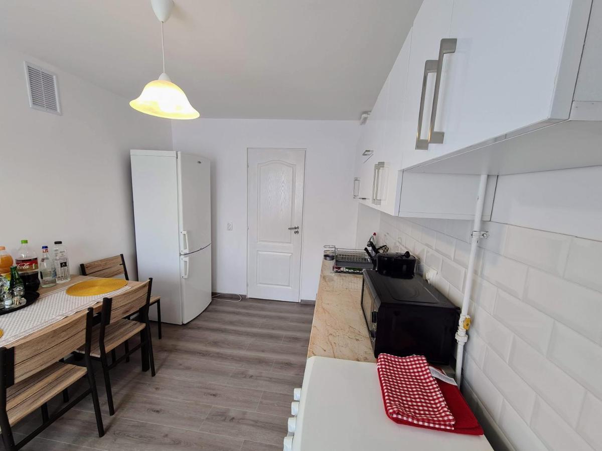 Spy Apartment Haţeg 외부 사진