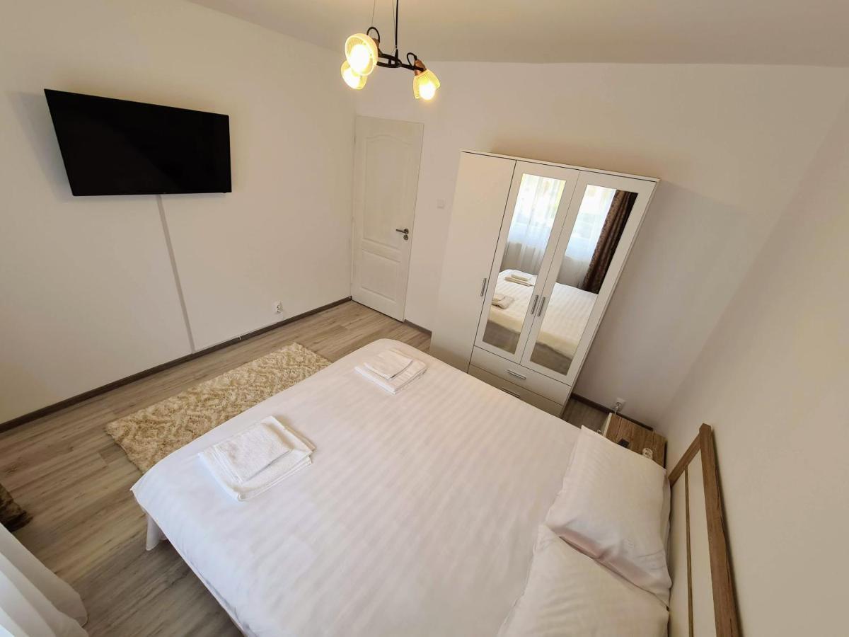 Spy Apartment Haţeg 외부 사진